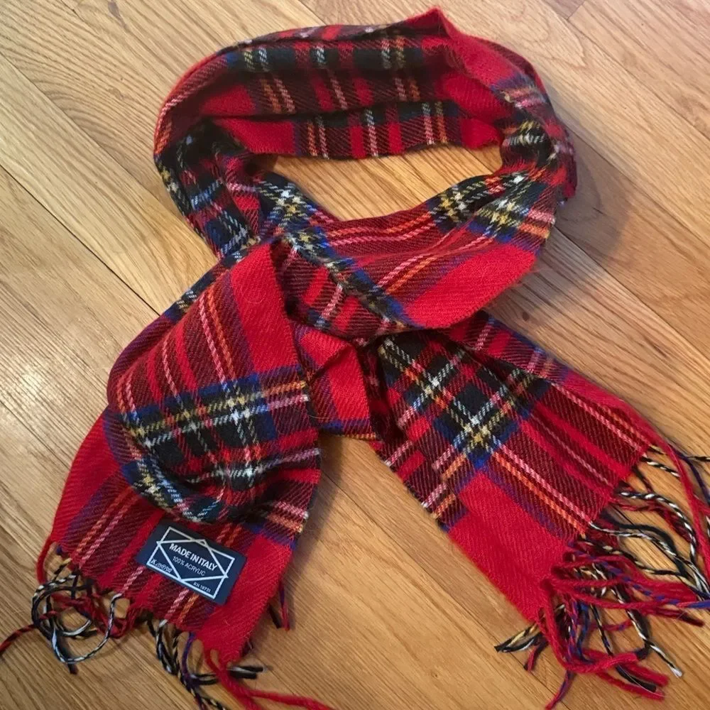 Unisex Italian Tartan Scarf!